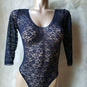 💖NWT VS S Bodysuit Medallion 💞💘